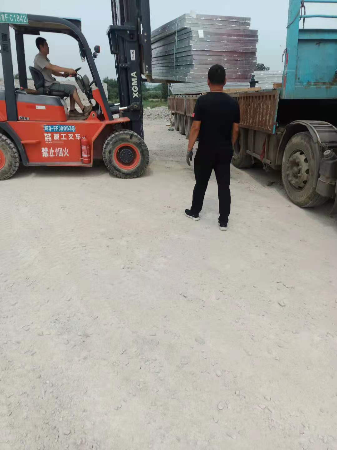 热镀锌栅栏发货啦